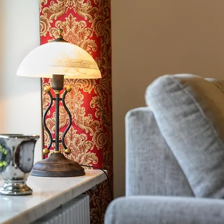 Alpengluehen شقة *