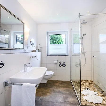 Alpengluehen جارمش بارتنكيرشن