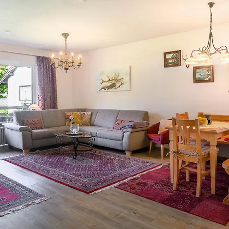 Alpengluehen جارمش بارتنكيرشن